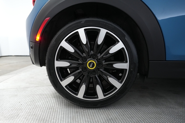 2024 MINI Cooper SE