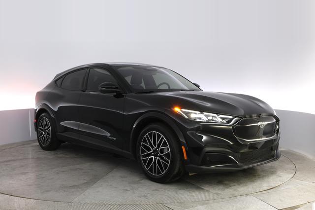 2025 Ford Mustang Mach-E — photo 10 of 20