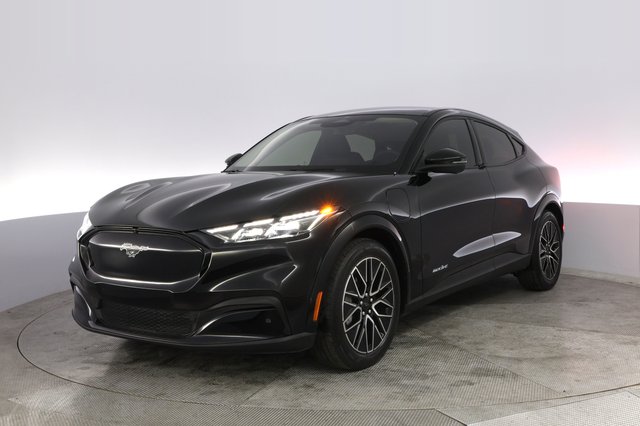 2025 Ford Mustang Mach-E — VIN 3FMTK3R71SMA11318