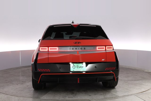 2025 Hyundai IONIQ 5 — photo 12 of 21