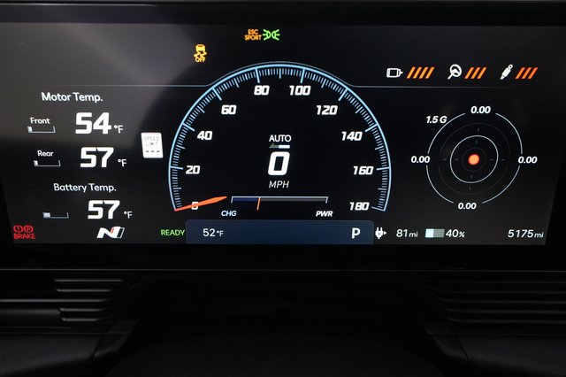 2025 Hyundai IONIQ 5 — photo 5 of 21