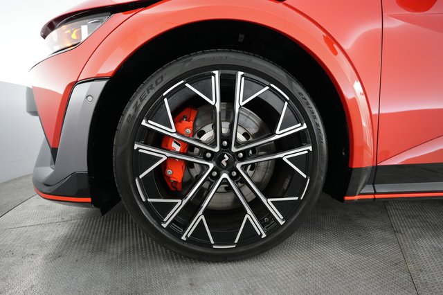 2025 Hyundai IONIQ 5 — photo 15 of 21