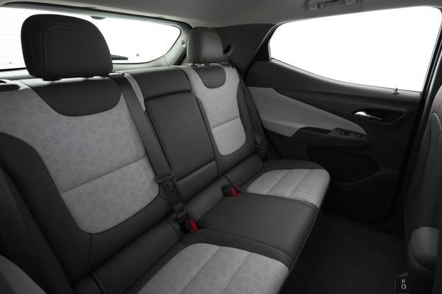 2023 Chevrolet Bolt EUV — photo 4 of 23