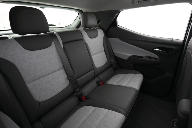 2023 Chevrolet Bolt EUV — photo 4 of 23