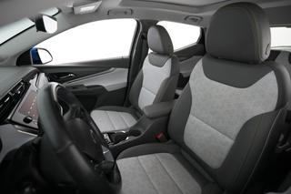 2023 Chevrolet Bolt EUV — photo 3 of 23