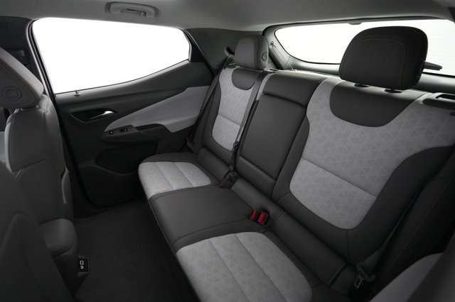 2023 Chevrolet Bolt EUV — photo 19 of 23