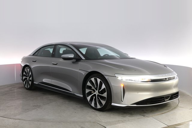 2023 Lucid Air — photo 10 of 21