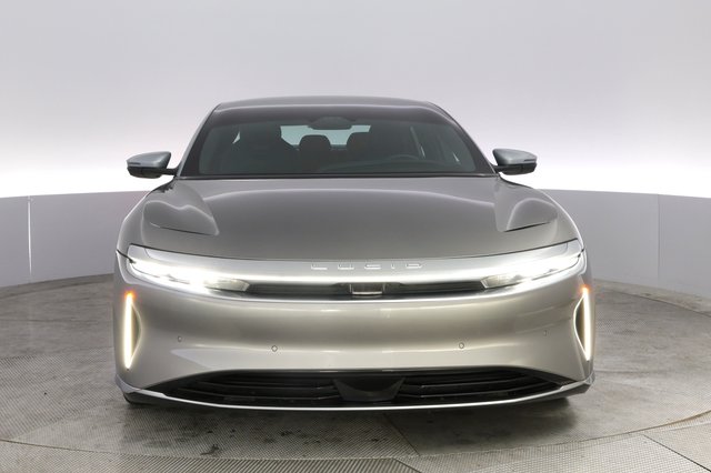 2023 Lucid Air — photo 9 of 21