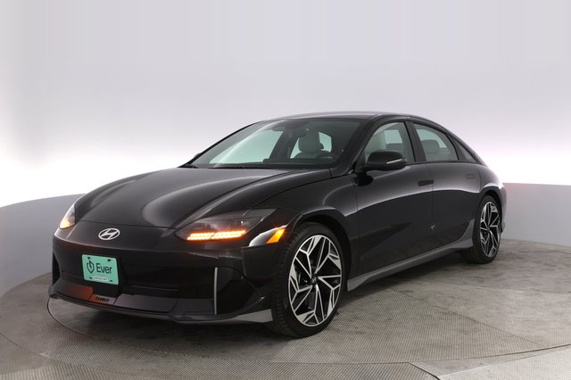 2024 Hyundai IONIQ 6 — VIN KMHM34AA8RA062059