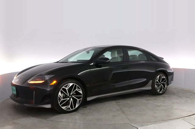 2024 Hyundai IONIQ 6 — photo 14 of 21