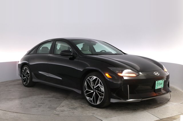 2024 Hyundai IONIQ 6 — photo 10 of 21