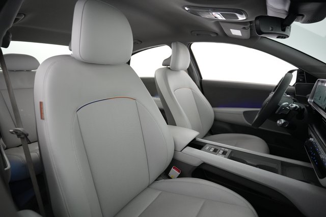 2024 Hyundai IONIQ 6 — photo 18 of 21