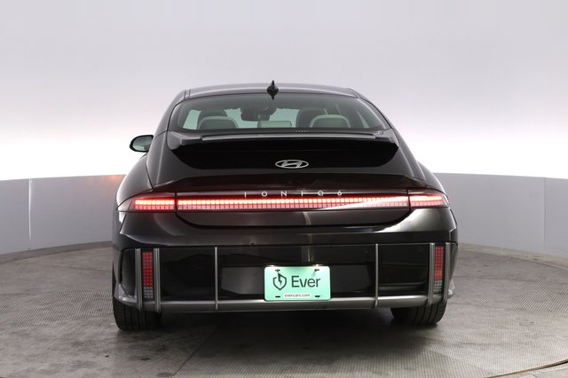 2024 Hyundai IONIQ 6 — photo 12 of 21