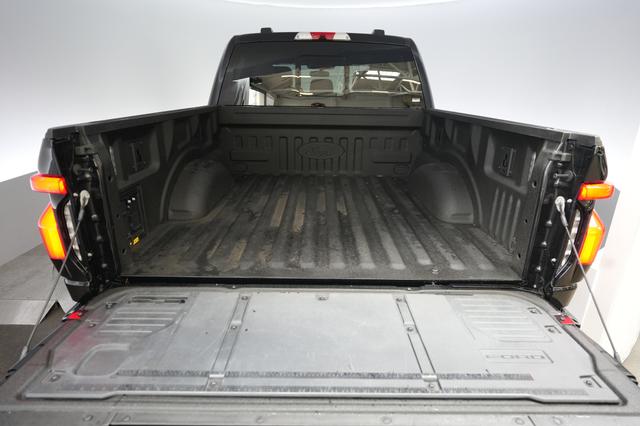 2022 Ford F-150 Lightning