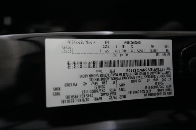 2022 Ford F-150 Lightning — photo 15 of 15