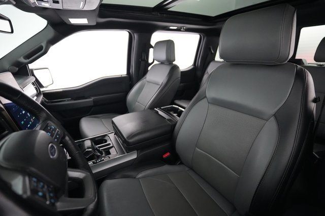 2022 Ford F-150 Lightning — photo 3 of 15