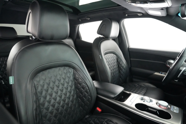 2023 Genesis GV60