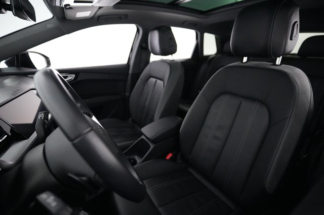 2023 Audi Q4 e-tron — photo 3 of 19