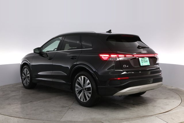 2023 Audi Q4 e-tron — photo 13 of 19