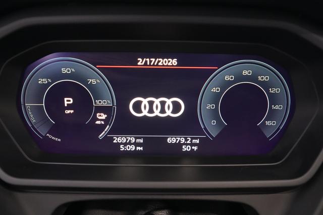 2023 Audi Q4 e-tron — photo 5 of 19