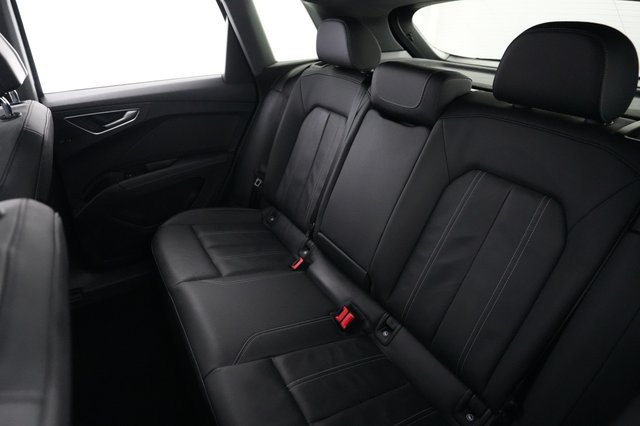 2023 Audi Q4 e-tron — photo 18 of 19