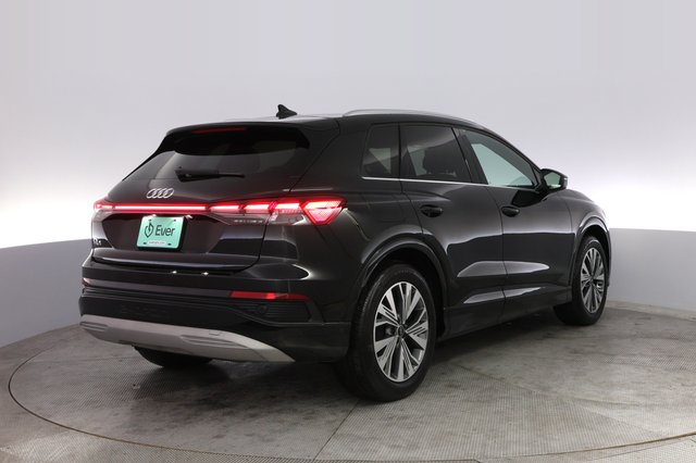 2023 Audi Q4 e-tron — photo 2 of 19