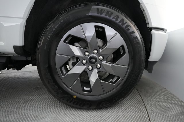 2024 Ford F-150 Lightning — photo 10 of 15