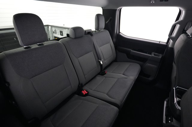 2024 Ford F-150 Lightning — photo 4 of 15
