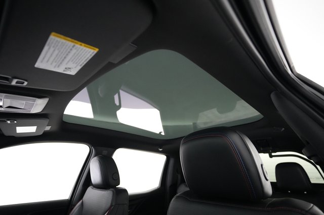 2024 Chevrolet Silverado EV — photo 17 of 18