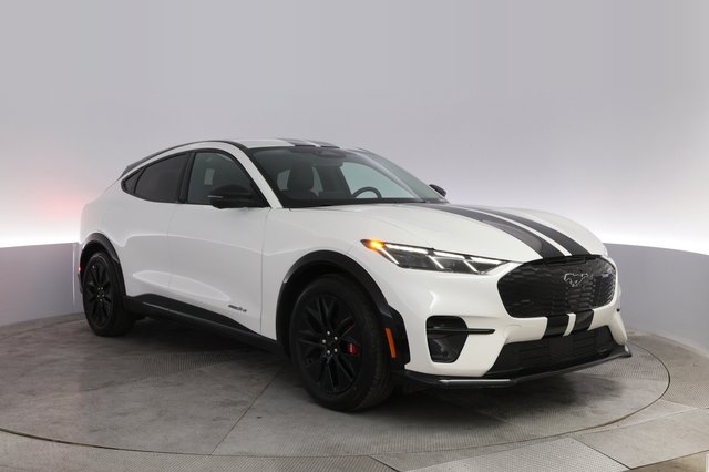 2025 Ford Mustang Mach-E — photo 10 of 21