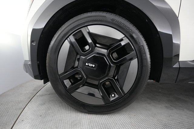 2024 Kia EV9 — photo 15 of 22