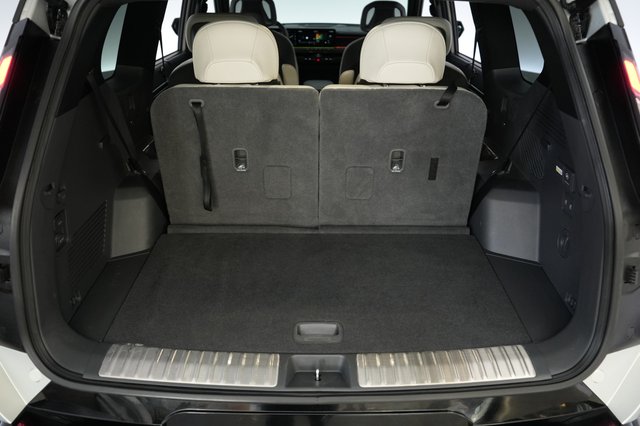 2024 Kia EV9 — photo 6 of 22
