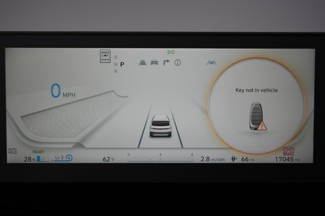 2024 Hyundai IONIQ 5 — photo 5 of 21