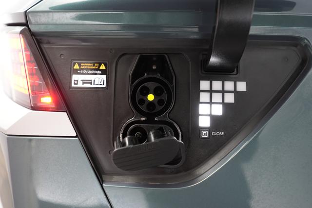 2024 Hyundai IONIQ 5 — photo 8 of 21