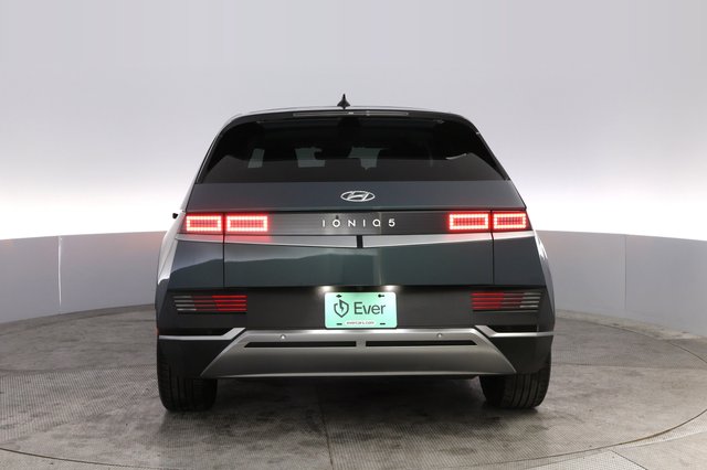 2024 Hyundai IONIQ 5 — photo 12 of 21