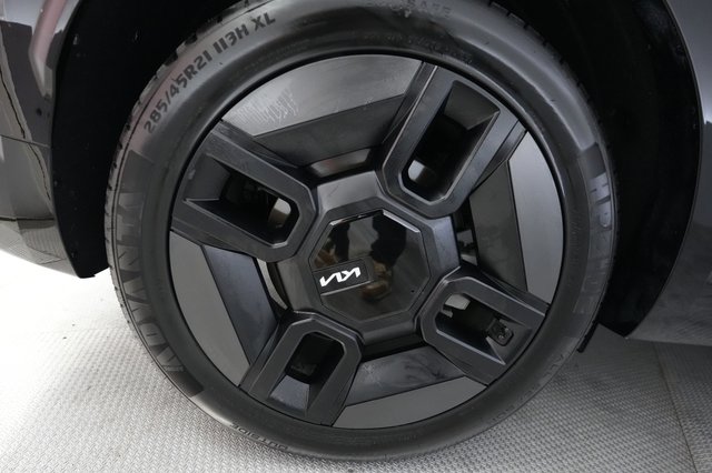 2024 Kia EV9 — photo 17 of 22