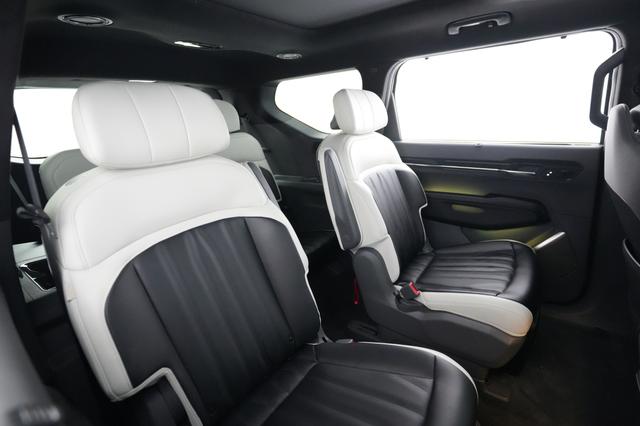 2024 Kia EV9 — photo 4 of 22