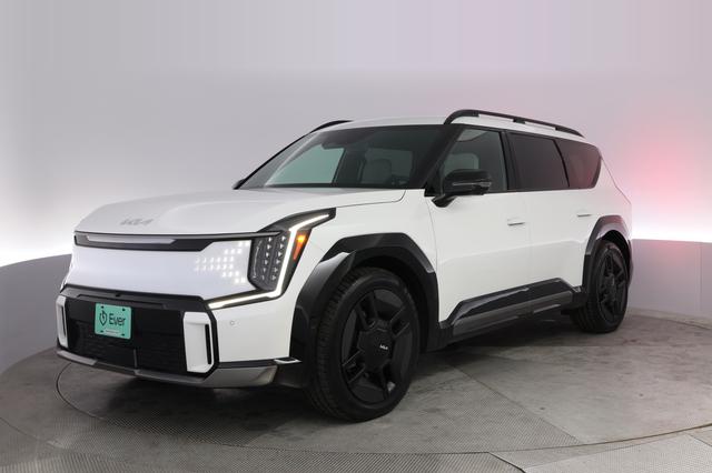2024 Kia EV9 — VIN KNDAEFS50R6026674