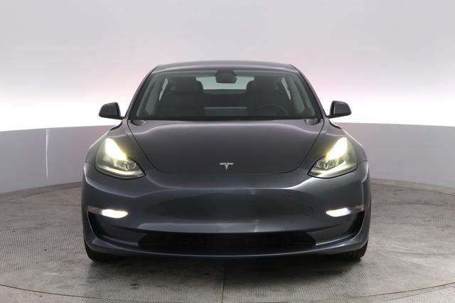 2022 Tesla Model 3 — photo 9 of 21
