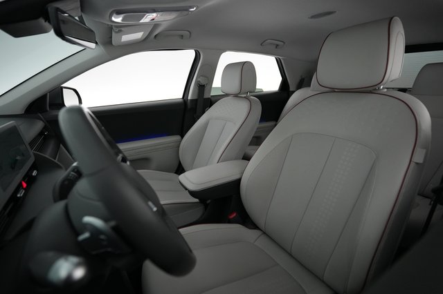 2023 Hyundai IONIQ 5 — photo 3 of 21