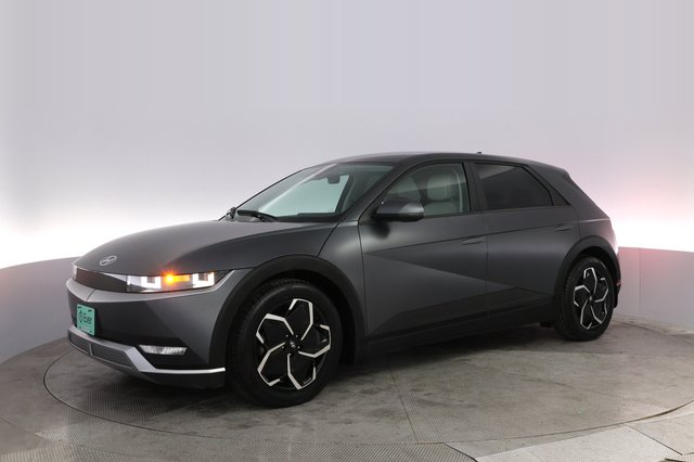 2023 Hyundai IONIQ 5 — photo 14 of 21