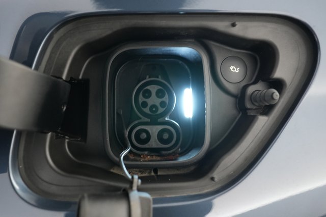 2023 Polestar 2 — photo 8 of 23