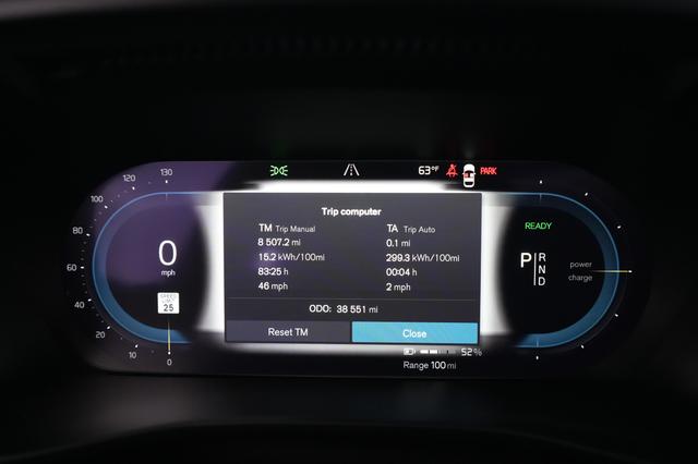 2023 Volvo C40 Recharge — photo 5 of 24