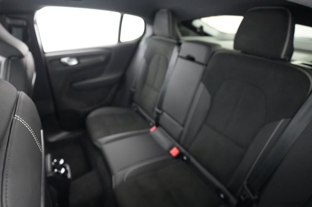 2023 Volvo C40 Recharge — photo 19 of 24