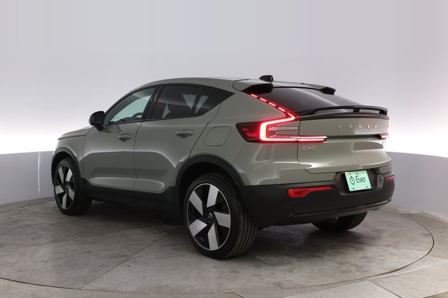 2023 Volvo C40 Recharge — photo 13 of 24