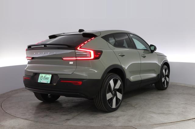 2023 Volvo C40 Recharge — photo 2 of 24