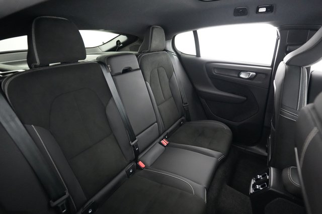 2023 Volvo C40 Recharge — photo 4 of 24