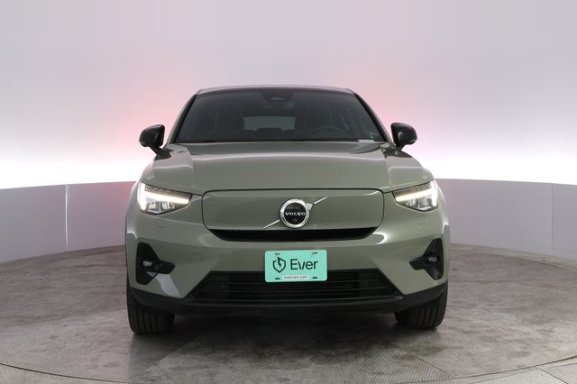 2023 Volvo C40 Recharge — photo 9 of 24
