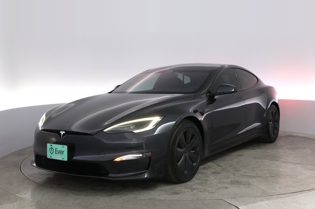 2024 Tesla Model S — VIN 5YJSA1E5XRF538235