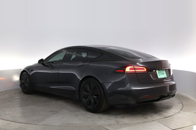 2024 Tesla Model S — photo 13 of 21